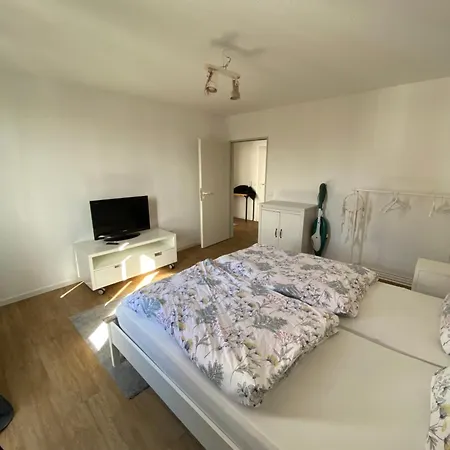 City With Free Parking Space Apartment Dusseldorf